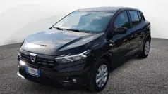 Nero Usata 2022 Dacia Sandero Comfort Due volumi | 11.500 € (Ottimo prezzo)