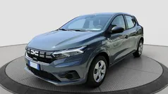 Grigio Nuova 2025 Dacia Sandero Essentiel Due volumi | 14.990 € (Ottimo prezzo)