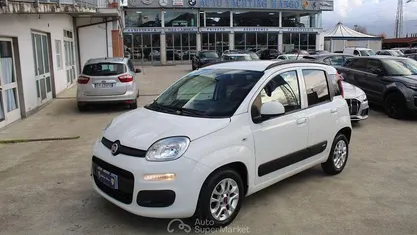 Usata Fiat Panda Lounge 95 CV (69 kW) 2019 Bianco Utilitaria