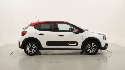 Usata Citroën C3 Shine 83 CV (61 kW) 2023 Biancobianco Utilitaria
