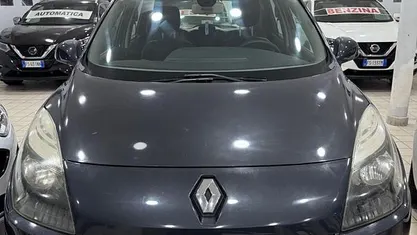 Usata Renault Scénic III 110 CV (80 kW) 2011 Monovolume