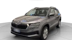 Usata 2025 Skoda Karoq Executive SUV | 25.300 € (Buon prezzo)