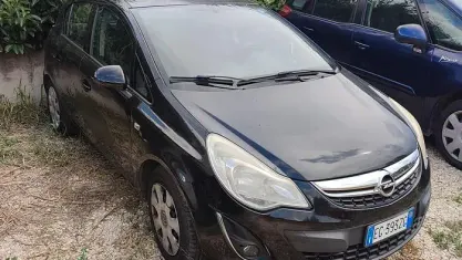 Usata Opel Corsa 86 CV (63 kW) 2012 Nero Utilitaria