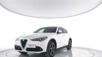 Bianco Usata 2017 Alfa Romeo Stelvio Super SUV | 16.236 € (Ottimo prezzo)