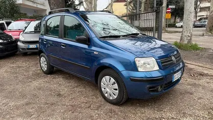 Usata Fiat Panda Dynamic 60 CV (44 kW) 2006 Blu Utilitaria