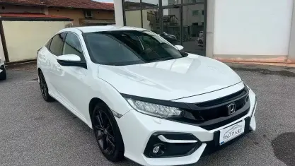 Usata Honda Civic Comfort 126 CV (92 kW) 2020 Bianco Berlina