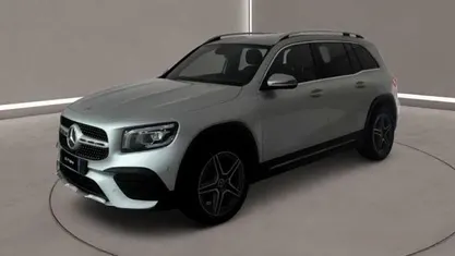 Usata Mercedes GLB200 Premium 150 CV (110 kW) 2023 Grigio SUV