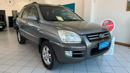 Usata Kia Sportage 112 CV (82 kW) 2005 Grigio SUV