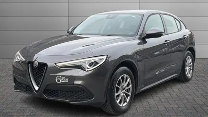 Usata 2020 Alfa Romeo Stelvio Business SUV | 19.900 € (Super prezzo)