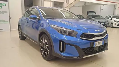 Blu Usata 2023 Kia XCeed Style SUV | 21.900 € (Buon prezzo)