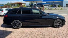 Svart Begagnad 2022 Mercedes C220 Premium | 41.000 € (Marknadspris)