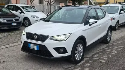 Usata Seat Arona Reference 90 CV (66 kW) 2020 Bianco SUV