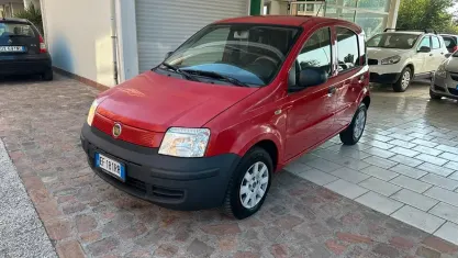 Usata Fiat Panda 75 CV (55 kW) 2010 Rosso Utilitaria