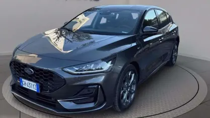 Usata Ford Focus ST-Line 125 CV (91 kW) 2023 Magnetic grey Berlina
