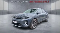 Grigio Usata 2023 Kia Stonic Style SUV | 13.775 € (Buon prezzo)