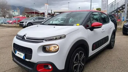 Bianco Usata 2018 Citroën C3 PureTech Tre volumi | 9200 € (Buon prezzo)