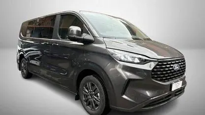 Usata 2025 Ford Tourneo Titanium Monovolume | 38.900 € (Super prezzo)