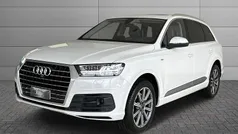 Usata 2017 Audi Q7 Business Plus SUV | 27.900 € (Ottimo prezzo)