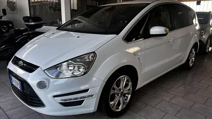 Bianco Usata 2012 Ford S-MAX Titanium Monovolume | 6300 € (Buon prezzo)