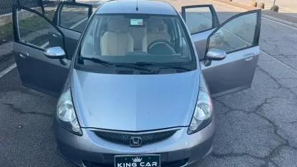 Usata Honda Jazz LS 83 CV (61 kW) 2006 Grigio Utilitaria