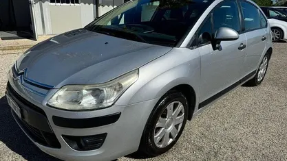 Usata Citroën C4 90 CV (66 kW) 2009 Berlina