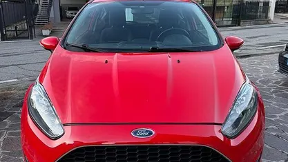 Usata Ford Fiesta Titanium 95 CV (69 kW) 2017 Rosso Coupé