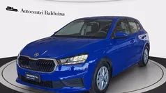 Blu chiaro di luna metalizzato Usata 2023 Skoda Fabia Ambition Tre volumi | 14.500 € (Buon prezzo)