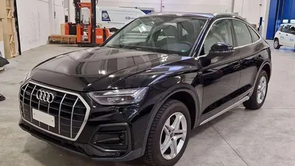 Nero Usata 2021 Audi Q5 Business SUV | 41.900 € (Cara)