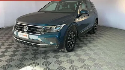 Usata VW Tiguan Life 150 CV (110 kW) 2023 Blu SUV