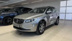 Oro Usata 2015 Volvo XC60 Momentum SUV | 12.900 € (Buon prezzo)