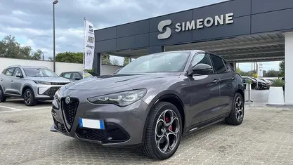 Usata Alfa Romeo Stelvio Veloce 210 CV (154 kW) 2025 SUV