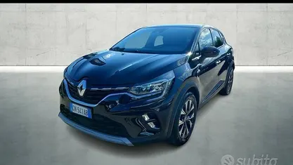 Begagnad Renault Captur Techno 145 HK (106 kW) 2023 Svart SUV