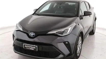 Usata Toyota C-HR Lounge 98 CV (72 kW) 2021 SUV