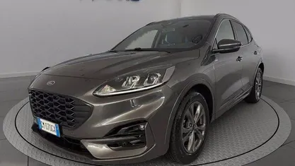 Usata Ford Kuga ST-Line 150 CV (110 kW) 2023 Magnetic grey SUV