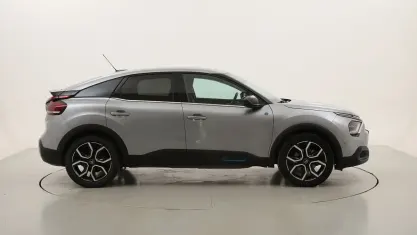 Usata Citroën e-C4 Shine 56 kW (77 CV) 2021 Grigiogrigio Berlina
