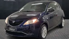 Usata 2016 Lancia Ypsilon Silver Due volumi | 8050 € (Buon prezzo)