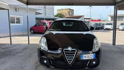 Usata Alfa Romeo Giulietta Distinctive 105 CV (77 kW) 2012 Utilitaria