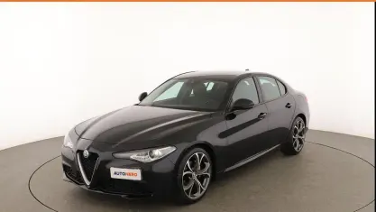Brugt Alfa Romeo Giulia Super 180 HK (132 kW) 2018 Sort Sedan