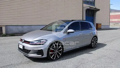 Usata VW Golf VII GTI 245 CV (180 kW) 2019 Grigio Utilitaria