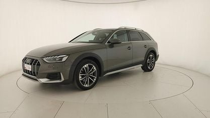 Usata Audi A4 Allroad Business 204 CV (150 kW) 2022 Grigio chronos metallizzato Station wagon