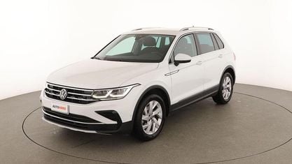 Begagnad VW Tiguan Elegance 150 HK (110 kW) 2024 Vit SUV