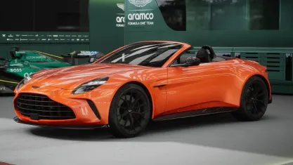 Nuova Aston Martin Vantage 665 CV (489 kW) 2026 Synapse orange Coupé