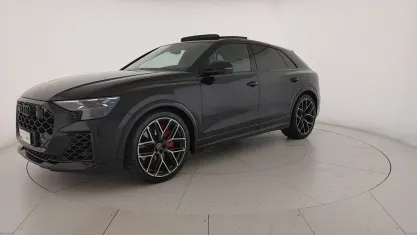 Usata Audi RS Q8 Comfort 600 CV (441 kW) 2025 Nero mito metallizzato SUV