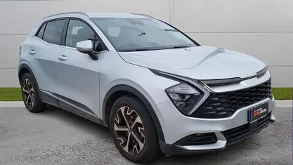 Usata Kia Sportage 185 CV (136 kW) 2023 Argento SUV