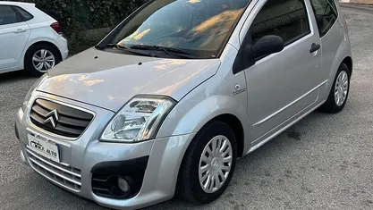 Grigio Usata 2009 Citroën C2 Elegance Due volumi | 3800 € (Molto cara)
