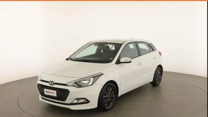 Usata Hyundai i20 84 CV (61 kW) 2017 Bianco Berlina