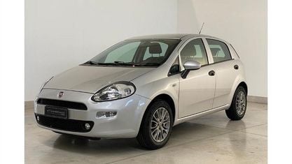 Gebraucht Fiat Punto Lounge 78 PS (57 kW) 2017 Silber Limousine