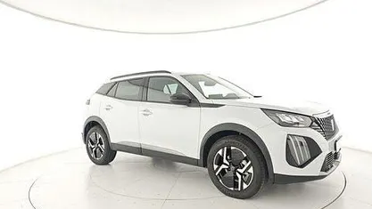 Begagnad Peugeot 2008 Allure 101 HK (74 kW) 2025 Vit SUV