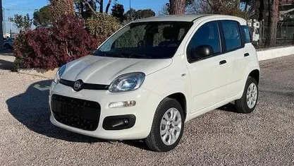 Usata 2020 Fiat Panda Tre volumi | 9800 € (Buon prezzo)