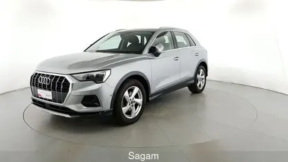 Argento fioretto met Usata 2022 Audi Q3 Advanced SUV | 29.900 € (Ottimo prezzo)